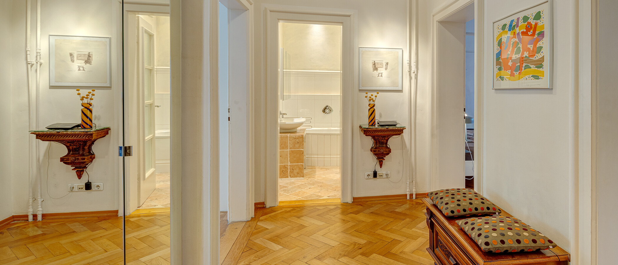 appartamento München Schwabing 03 ingresso/corridioio 12591