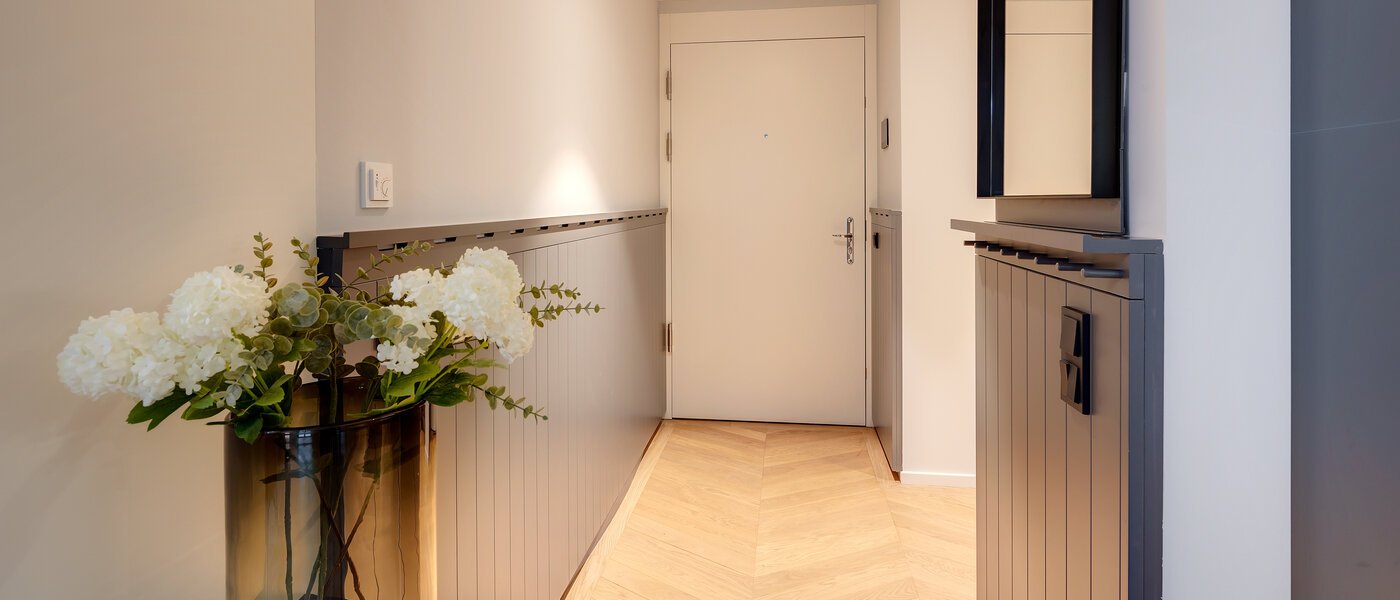 maisonnette con galleria München Herzogpark 01 ingresso/corridioio 12616