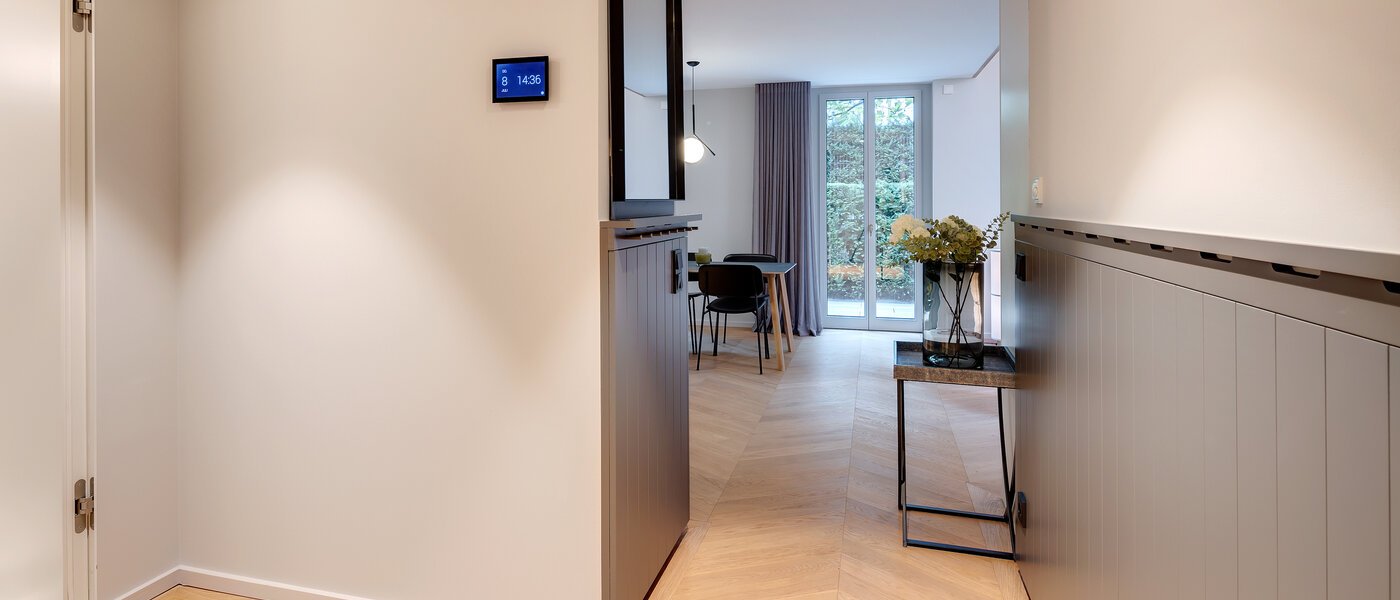 maisonnette con galleria München Herzogpark 03 ingresso/corridioio 12616