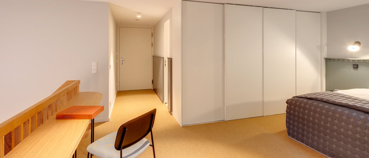 maisonnette con galleria München Herzogpark 04 zona notte 12616