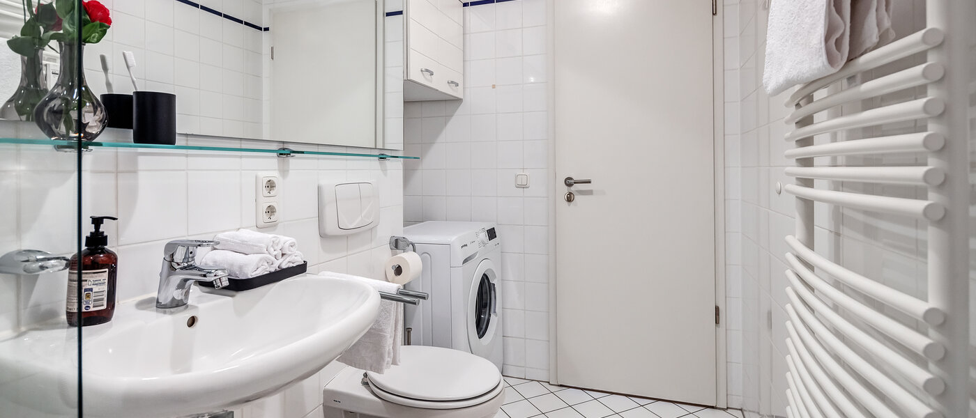appartamento München Glockenbachviertel 03 bagno 12668