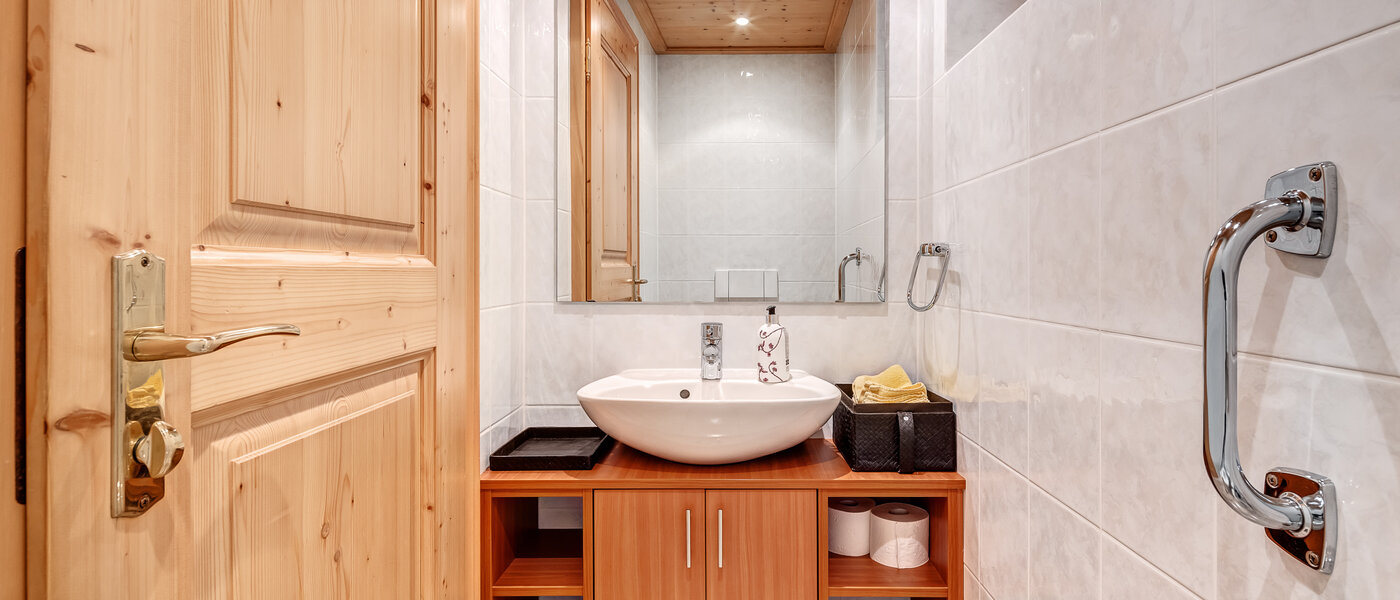 appartamento con giardino Schliersee Neuhaus 01 toilette separata 12758