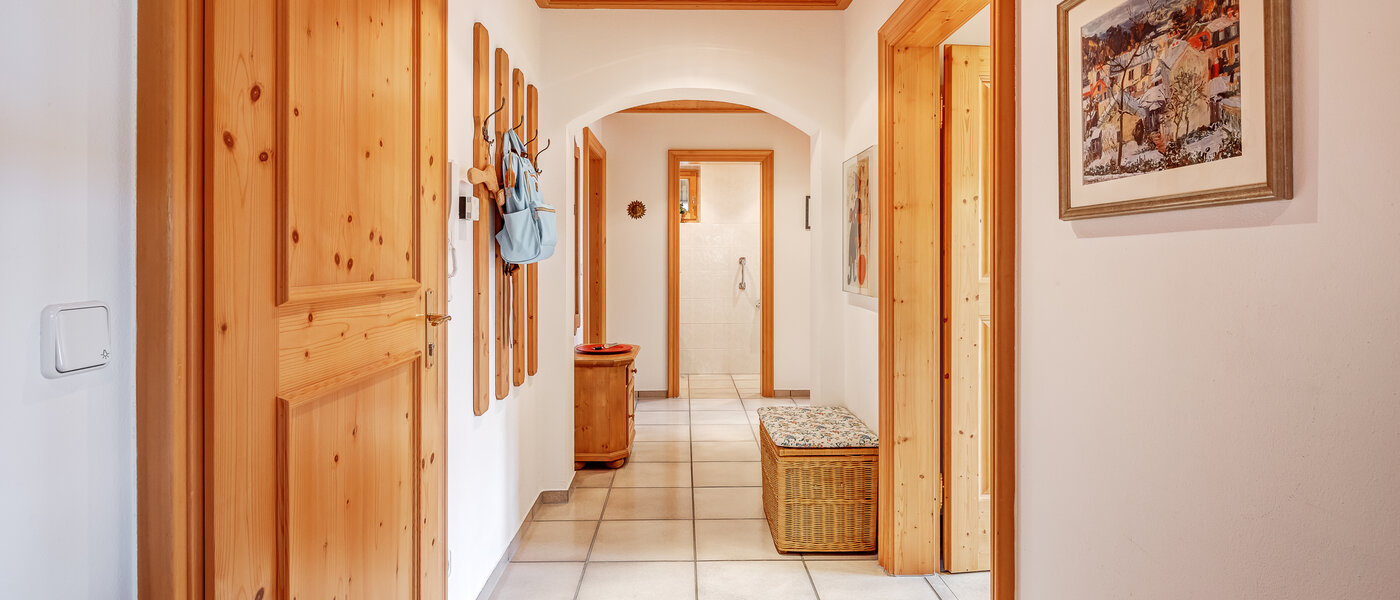 appartamento con giardino Schliersee Neuhaus 04 ingresso/corridioio 12758