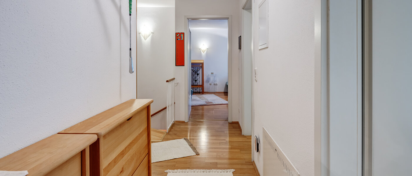 appartamento con giardino München Solln 03 ingresso/corridioio 12884
