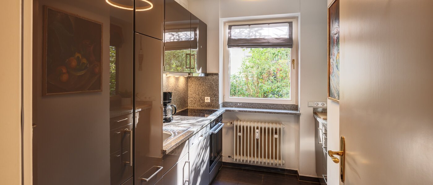appartamento a due livelli München Herzogpark 01 cucina 12889
