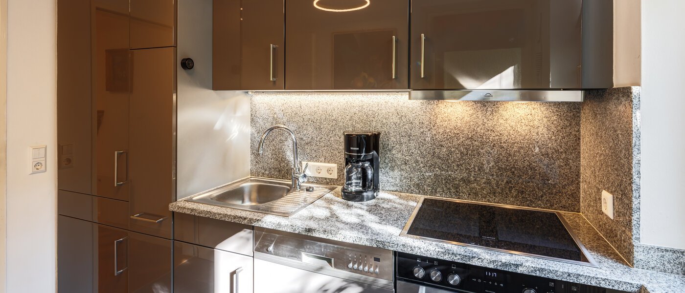 appartamento a due livelli München Herzogpark 02 cucina 12889