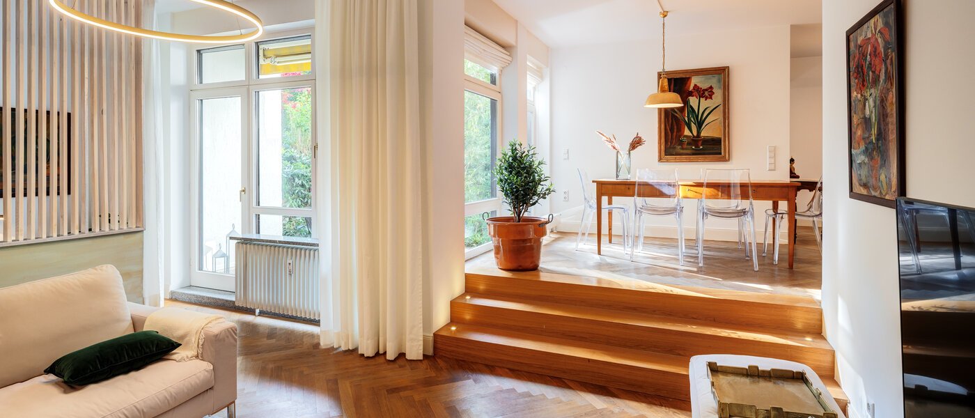 appartamento a due livelli München Herzogpark 01 zona living 12889