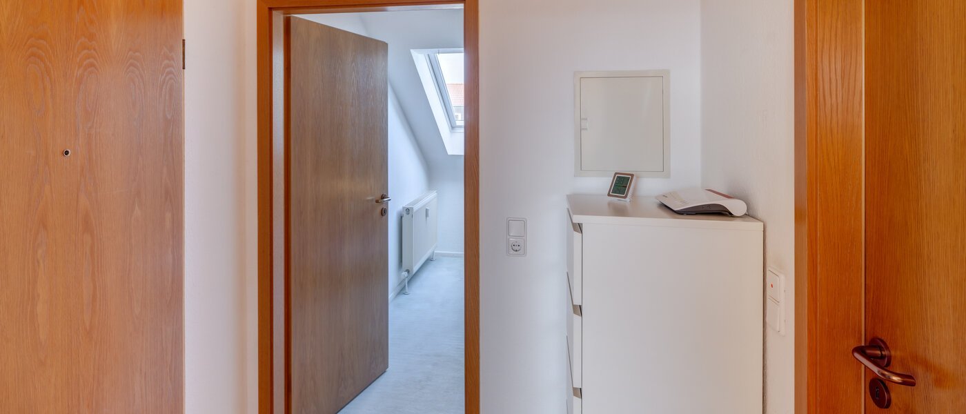 attico München Obermenzing 01 ingresso/corridioio 12904