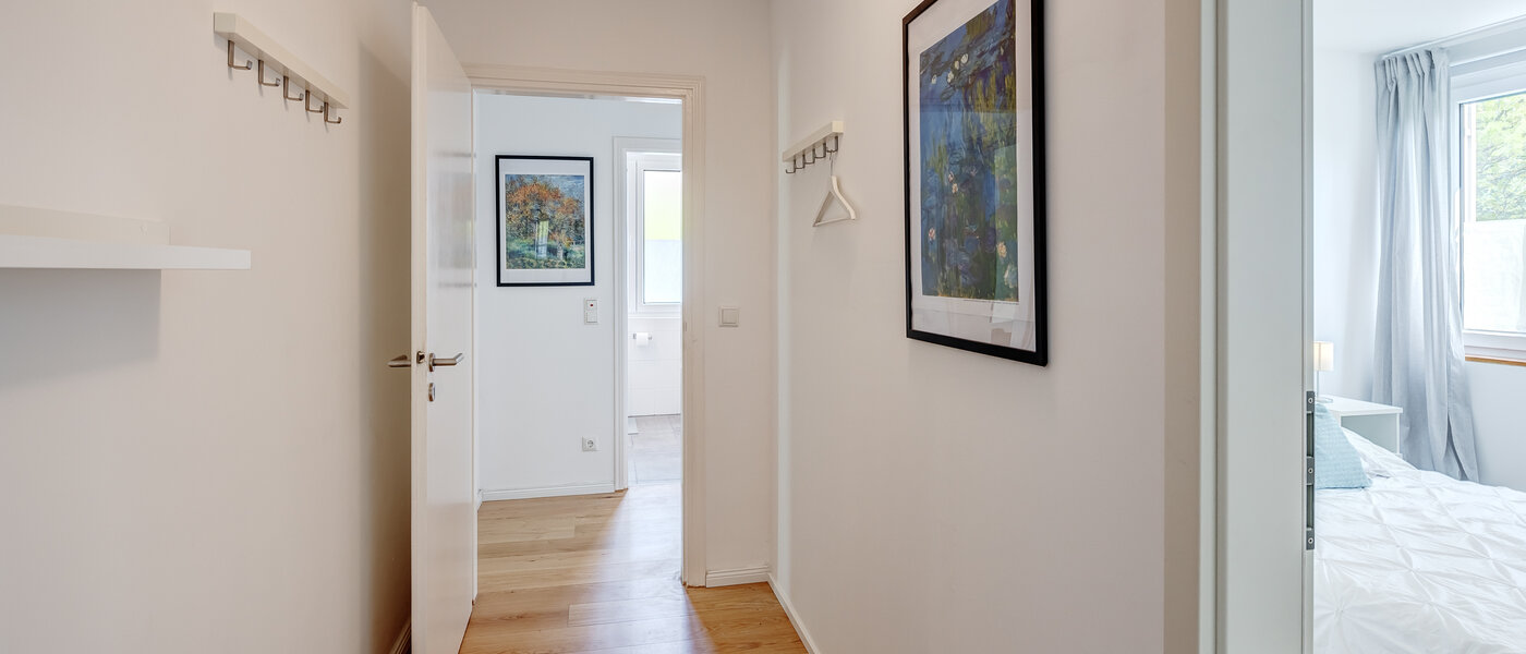 appartamento con giardino Germering 01 ingresso/corridioio 13004