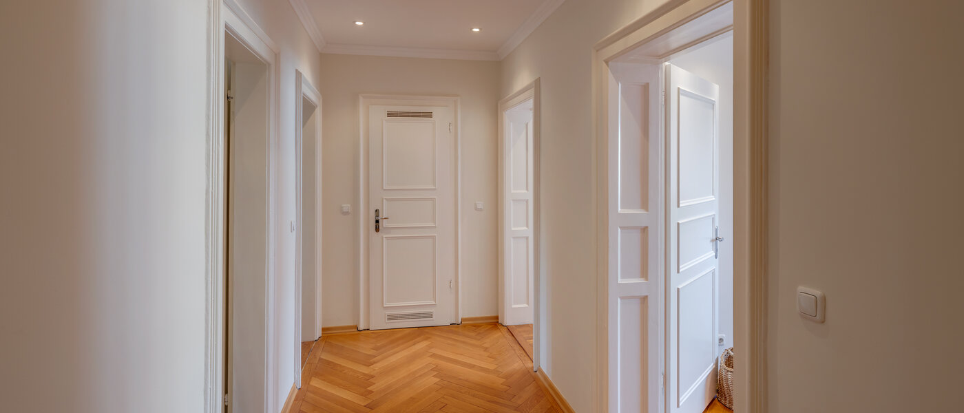 appartamento München Haidhausen 03 ingresso/corridioio 13030