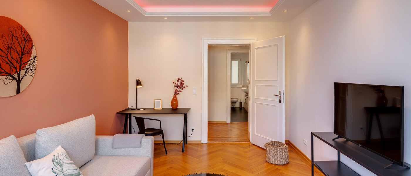 appartamento München Haidhausen 03 soggiorno 13030