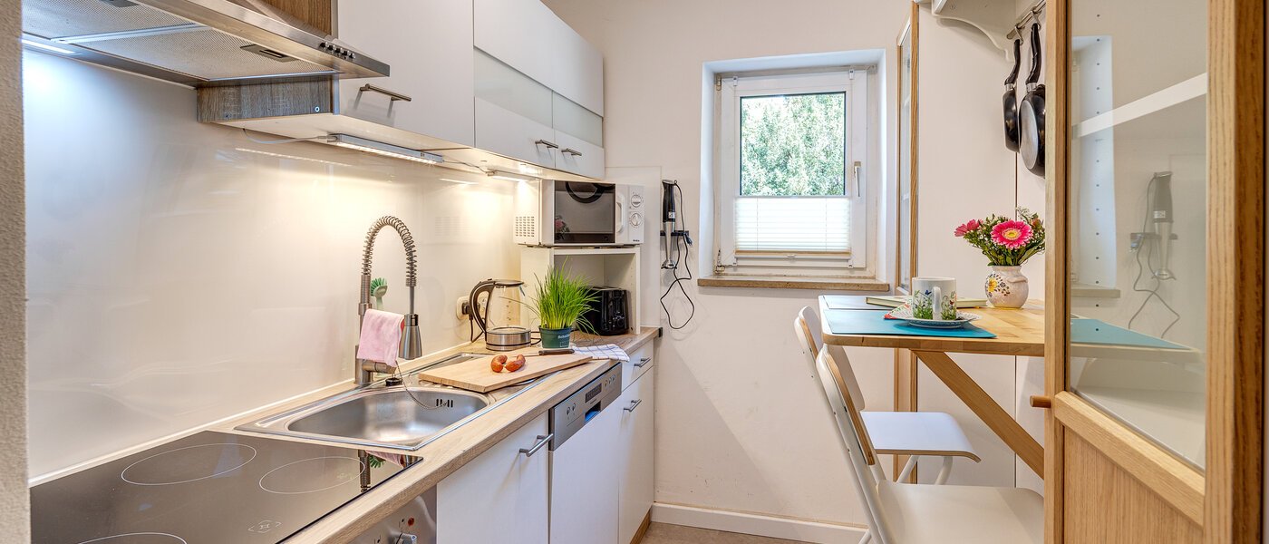 appartamento München Parkstadt Bogenhausen 02 cucina 13049