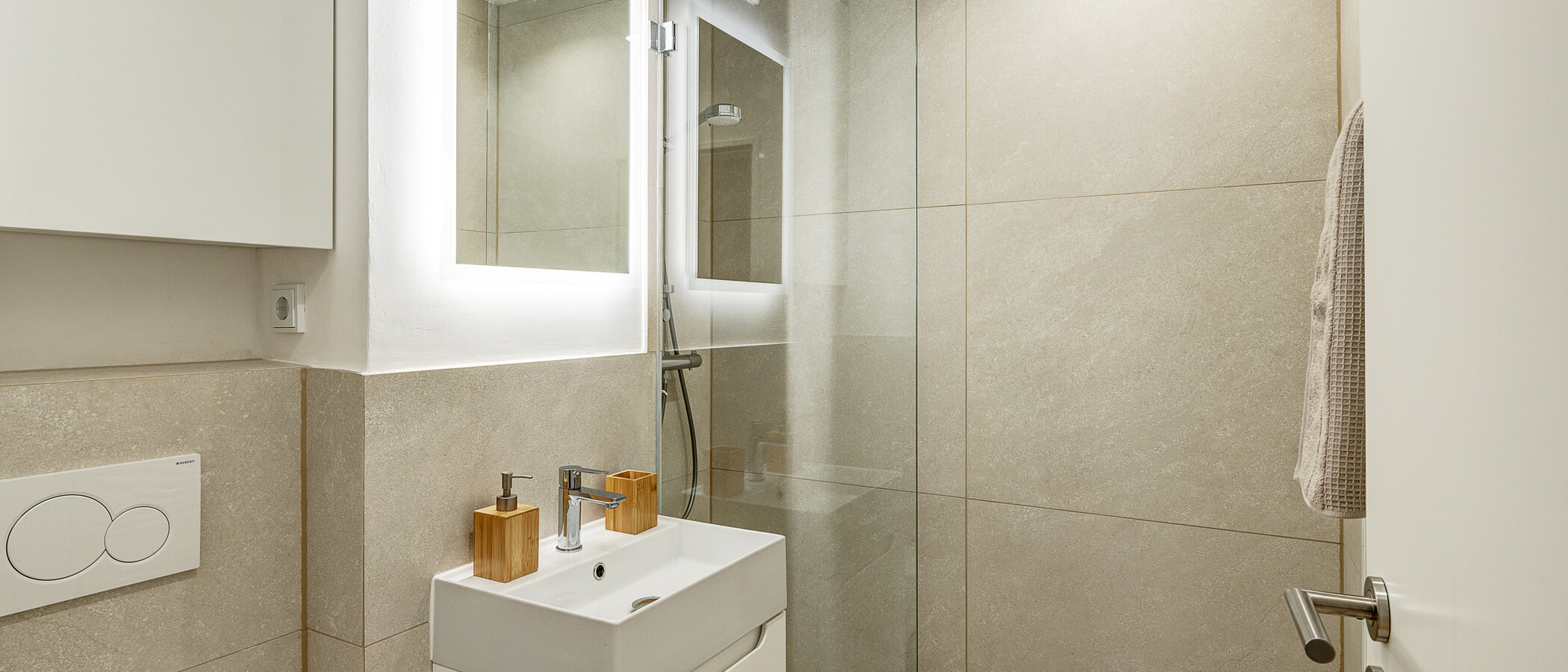 appartamento München Nymphenburg 01 bagno 13051