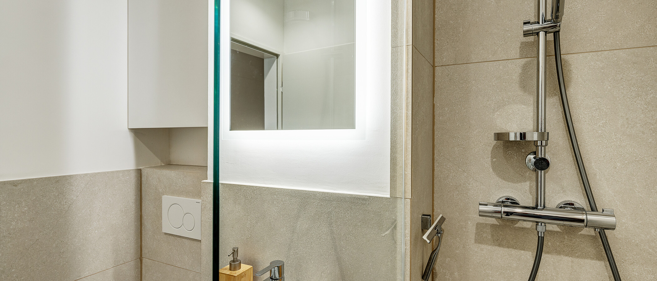 appartamento München Nymphenburg 03 bagno 13051