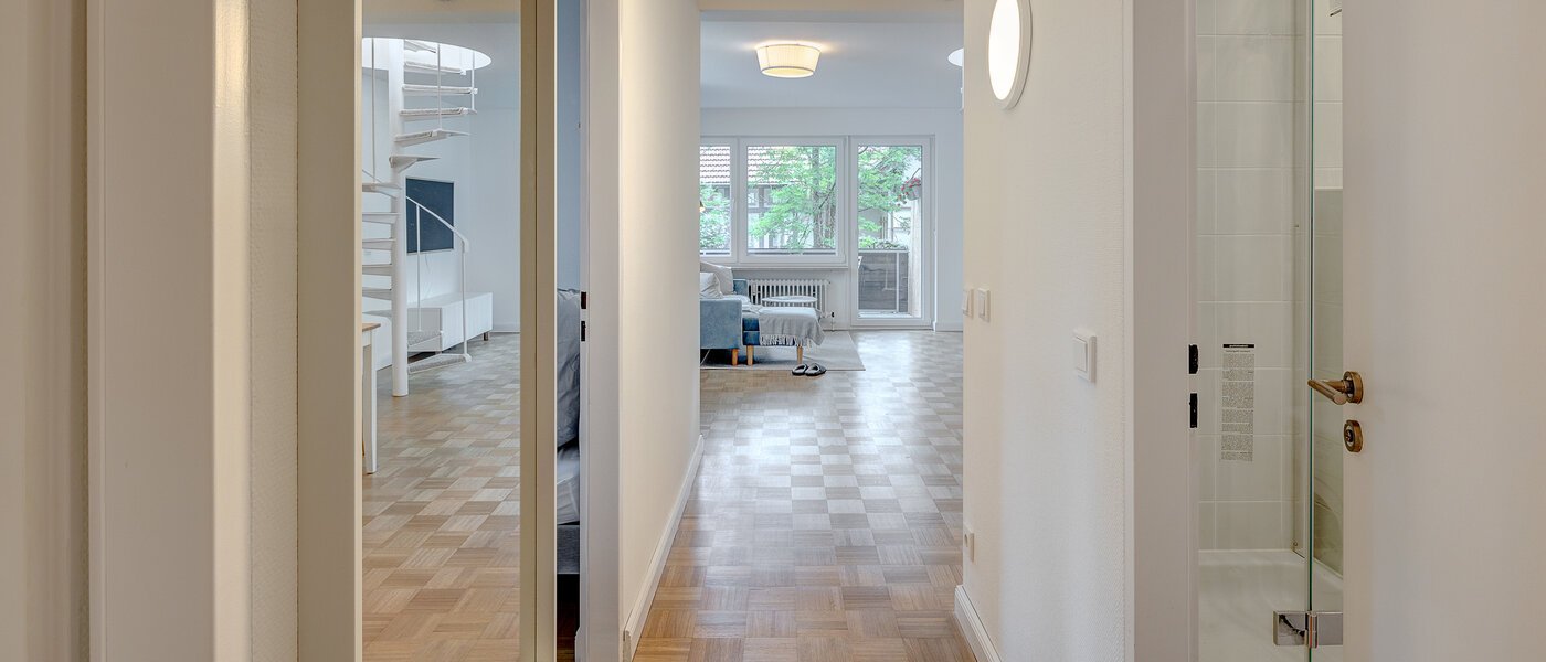 maisonette München Pasing 02 ingresso/corridioio 13062