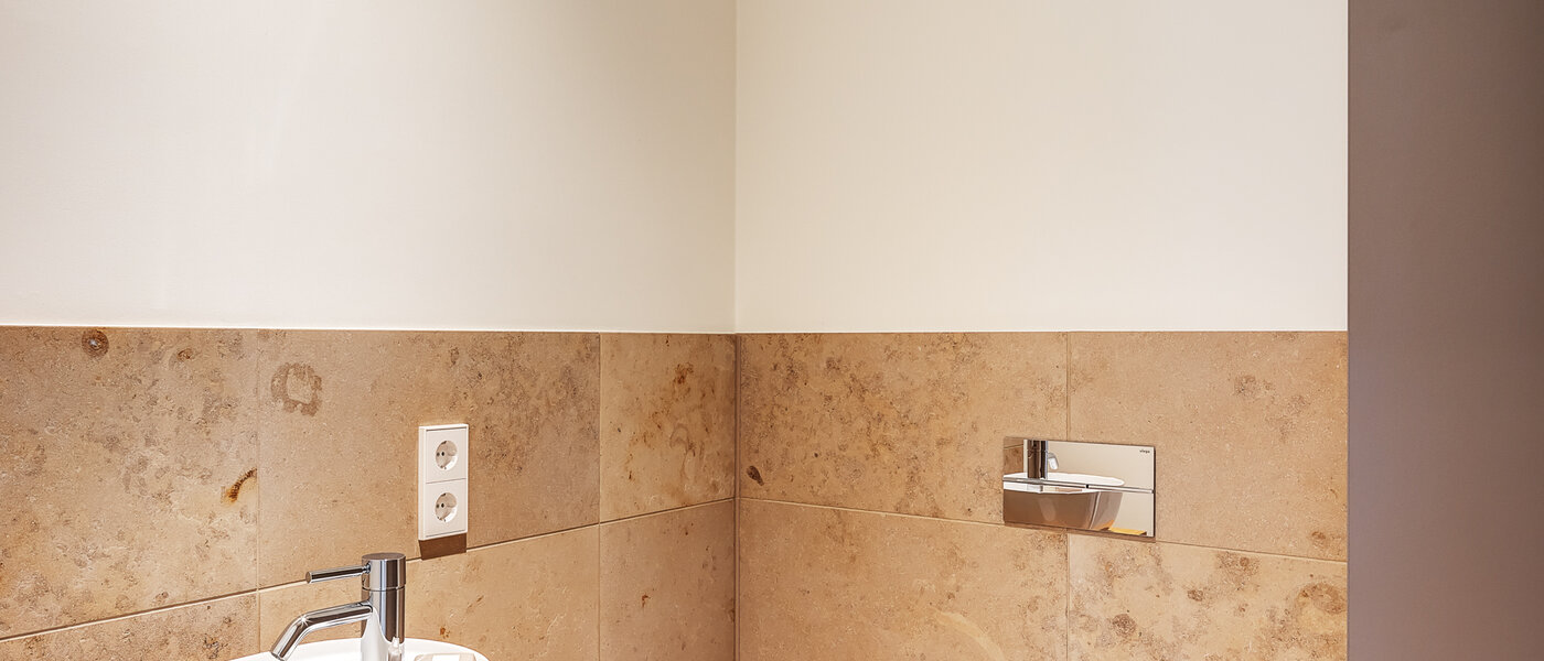 appartamento con giardino München Harlaching 02 toilette per gli ospiti 13067