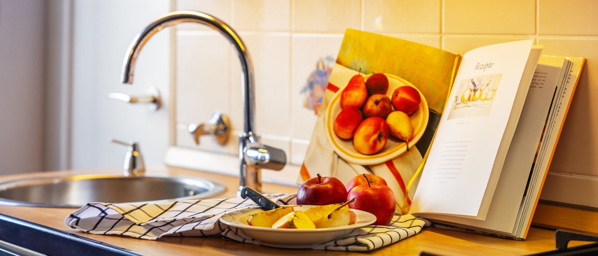 appartamento München Schwabing-West (rund um den Hohenzollernplatz) 04 cucina 1309