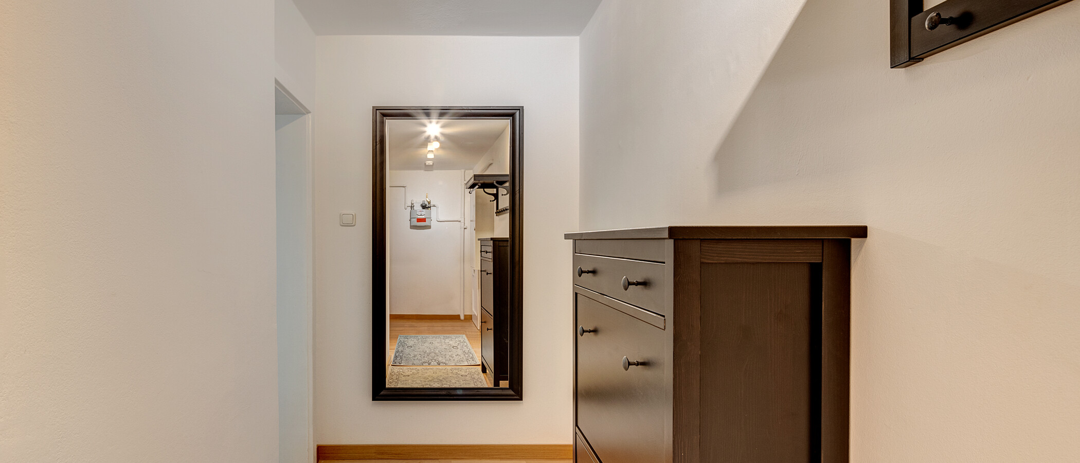 appartamento München Neuhausen 01 ingresso/corridioio 13100