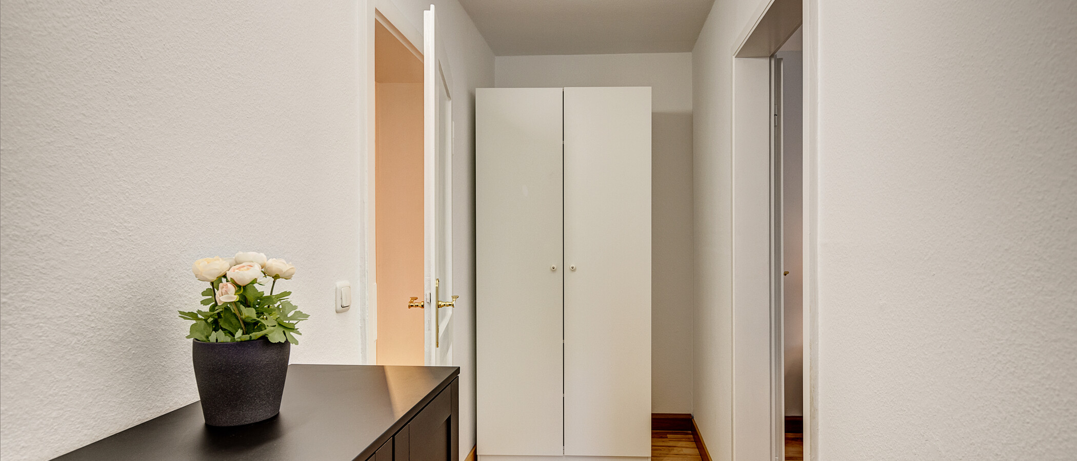 appartamento München Neuhausen 04 ingresso/corridioio 13100