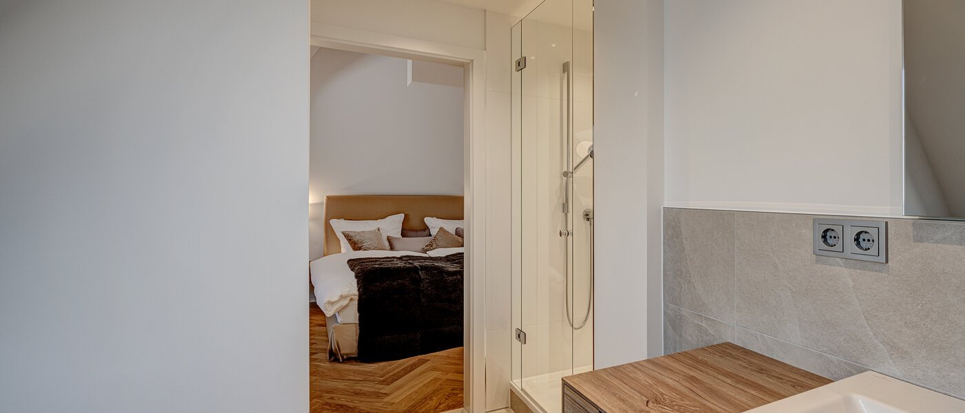 maisonette München Neuhausen 01 1° bagno 13127