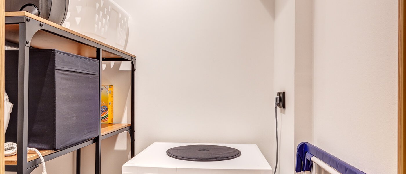 appartamento München Schwanthalerhöhe 01 ripostiglio 13142