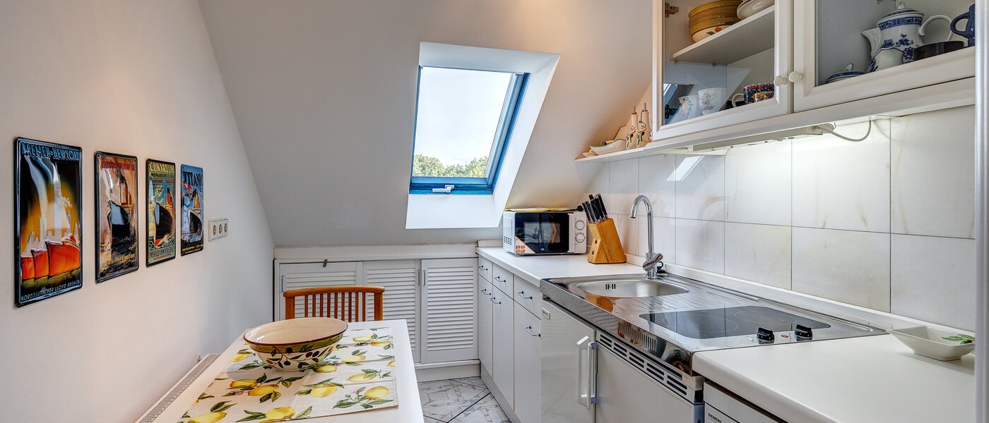 appartamento München Schwabing (links der Leopoldstraße) 01 cucina 13164