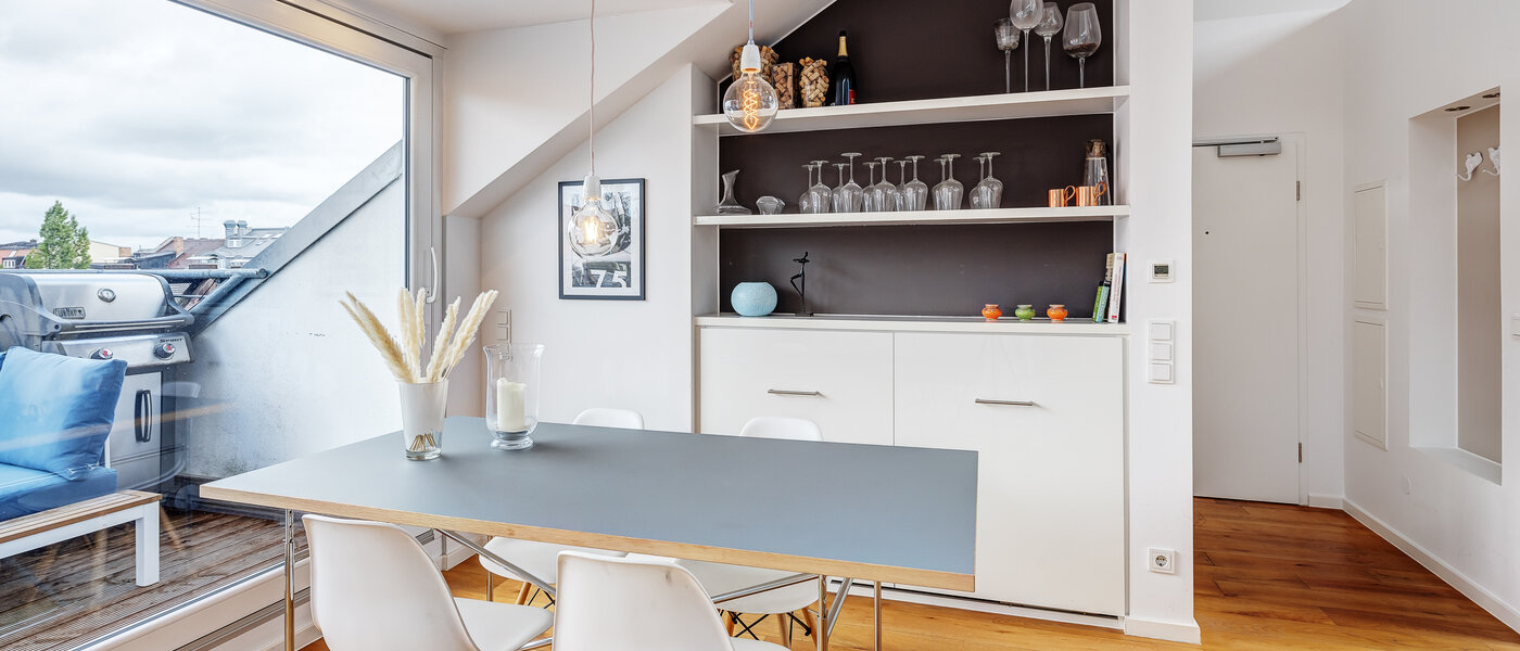 maisonnette con galleria München Maxvorstadt - Museumsviertel 02 zona pranzo 13166