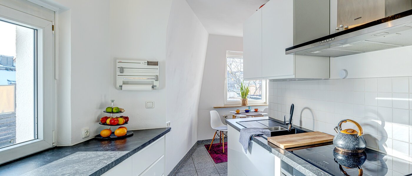 appartamento München Nymphenburg 01 cucina 13273