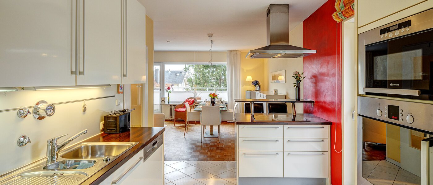 attico con terrazzo München Moosach 01 cucina 13292