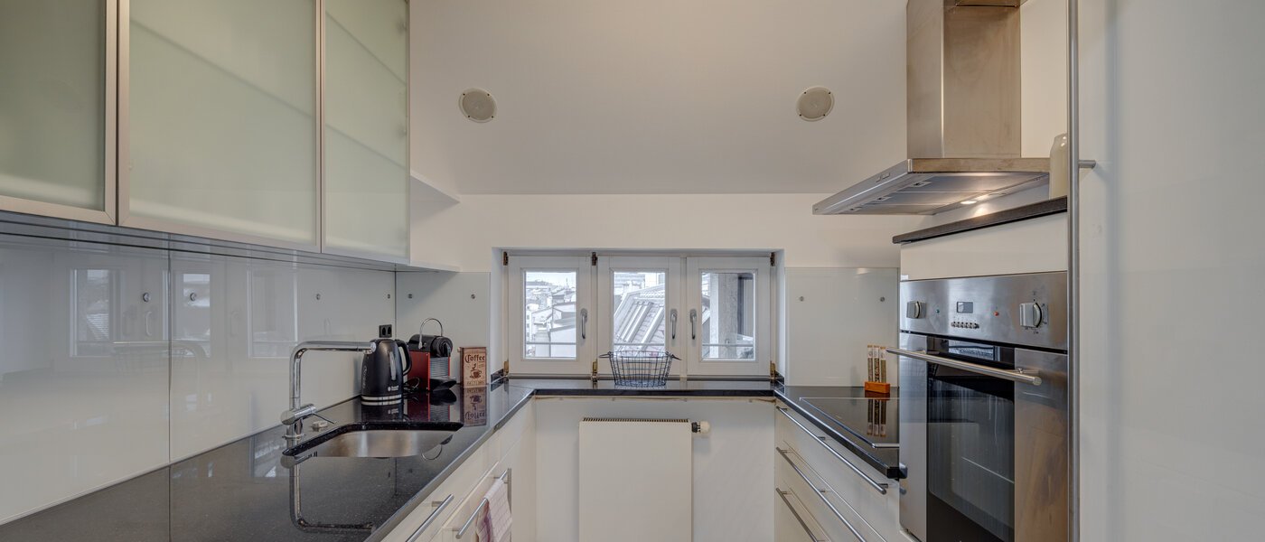 maisonnette con galleria München Maxvorstadt 01 cucina 13317