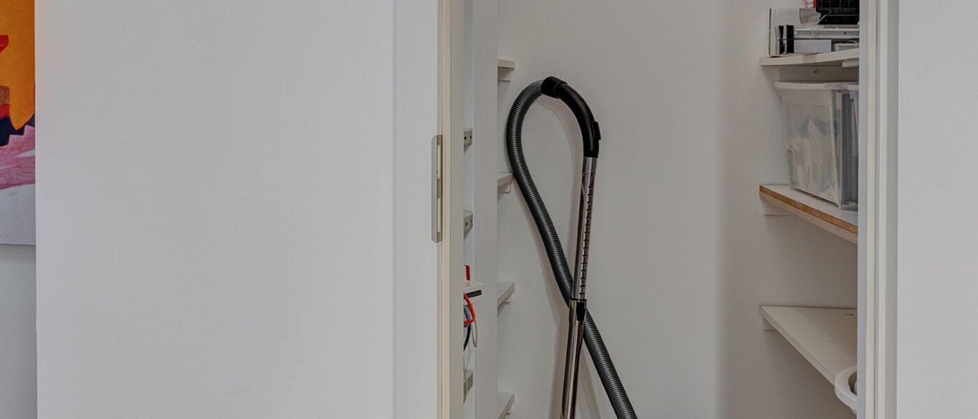 maisonnette con galleria München Maxvorstadt 01 ripostiglio 13317