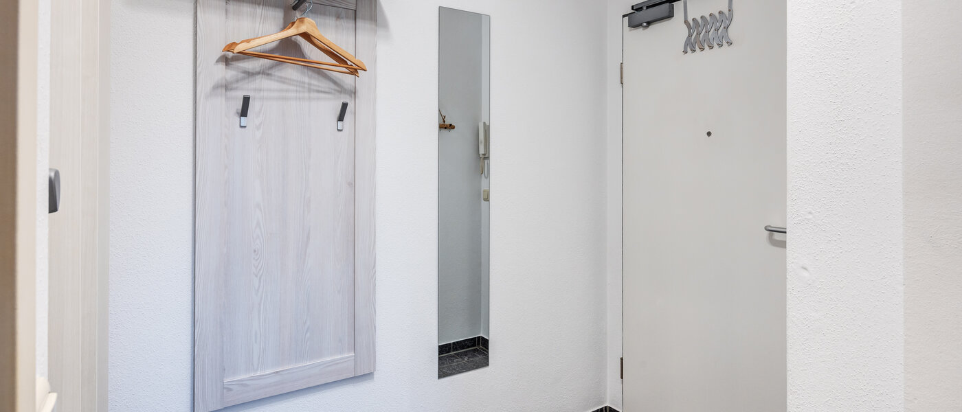 appartamento München Parkstadt Schwabing 02 ingresso/corridioio 13336