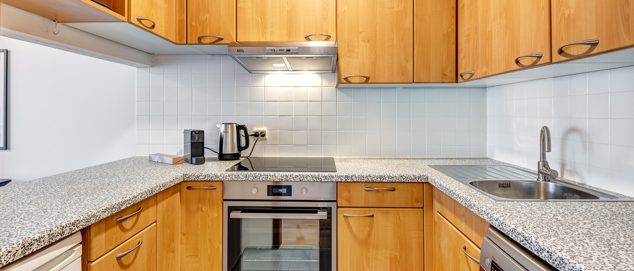 appartamento München Neuhausen 01 cucina 13344