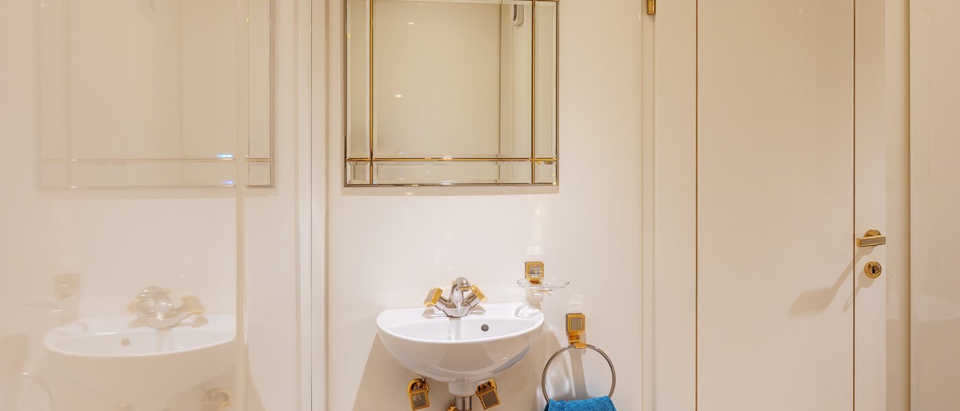 casa Vaterstetten Baldham 01 toilette separata 13408