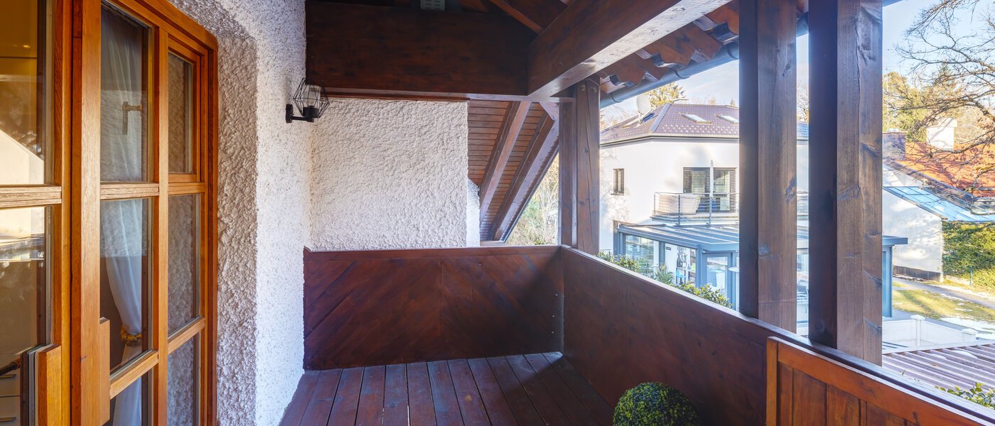 casa Vaterstetten Baldham 02 loggia 13408