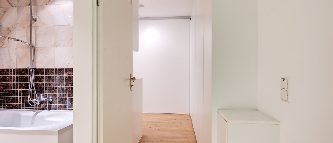 appartamento München Schwabing - Alte Heide 03 ingresso/corridioio 13448