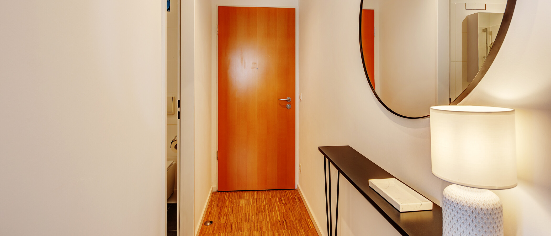 appartamento München Schwanthalerhöhe 01 ingresso/corridioio 13468