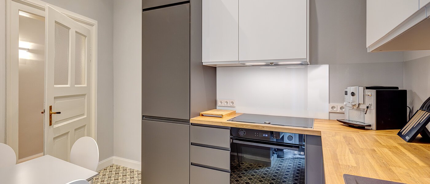 appartamento München Isarvorstadt 02 cucina 13525