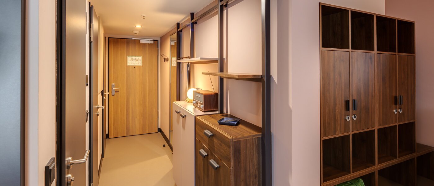 maisonette München Neuperlach 01 ingresso/corridioio 13536