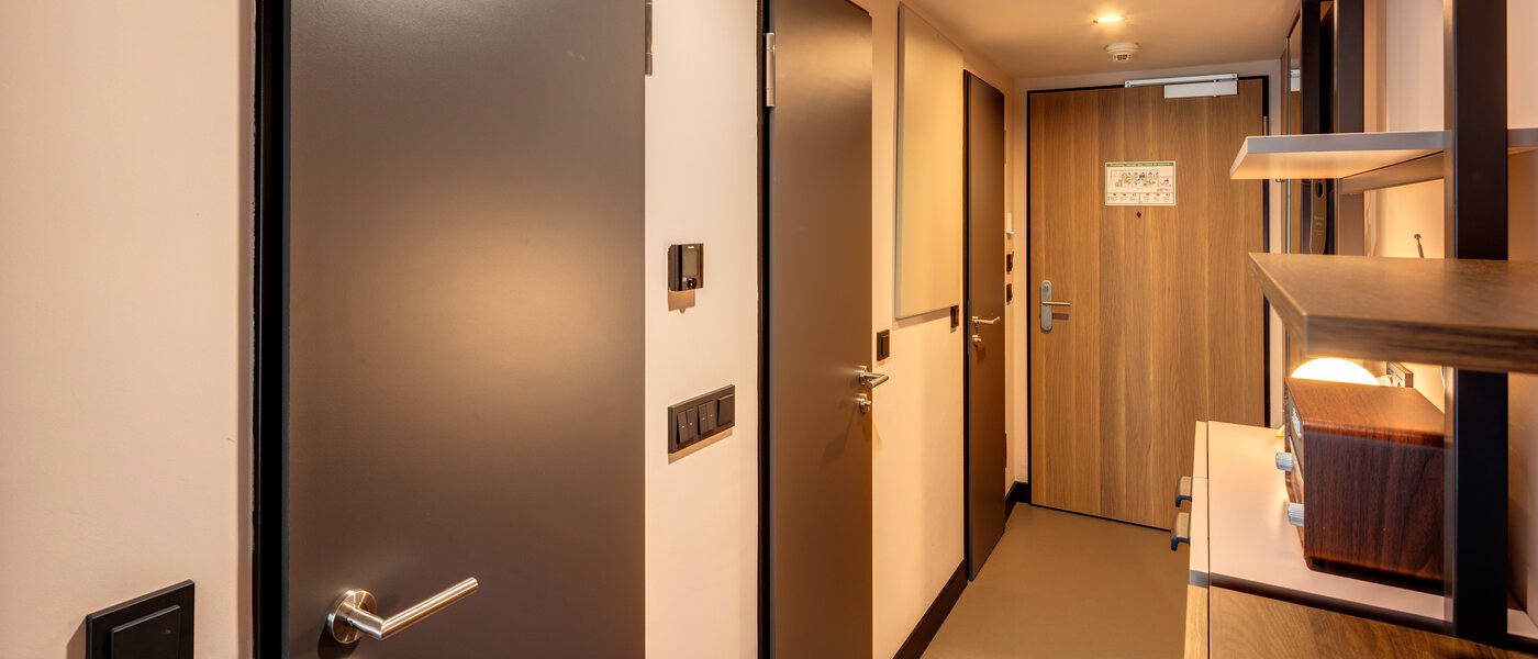 maisonette München Neuperlach 03 ingresso/corridioio 13536