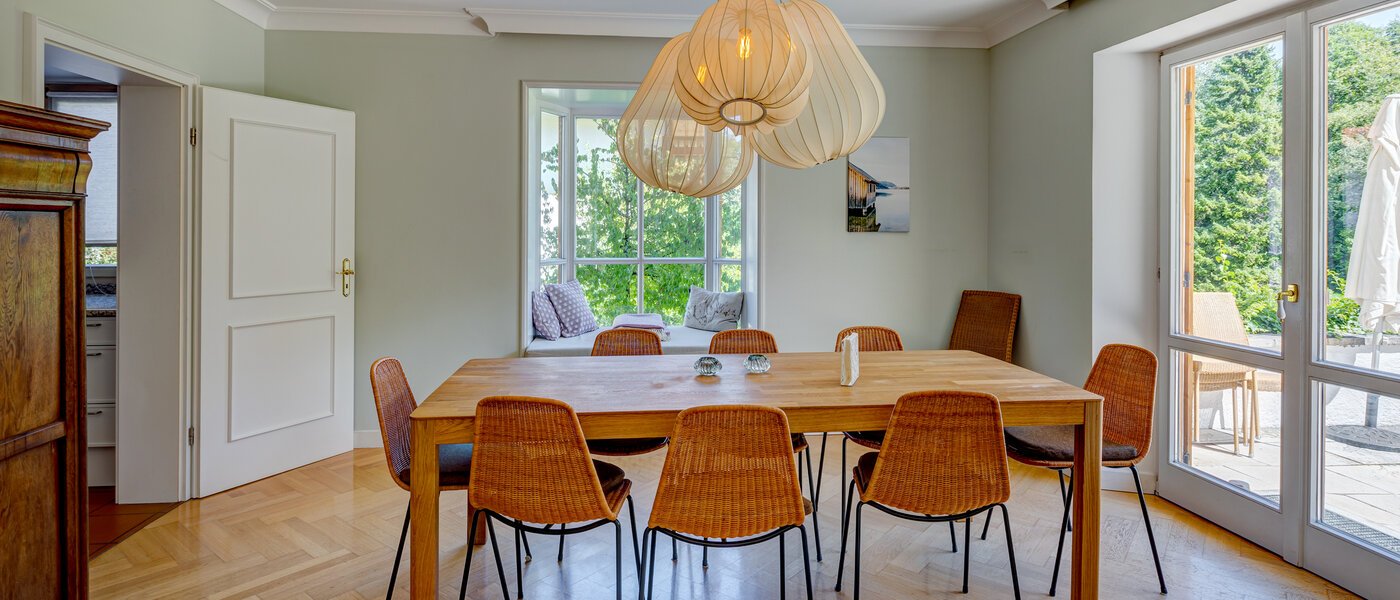 appartamento con giardino Schliersee 01 sala da pranzo 13576