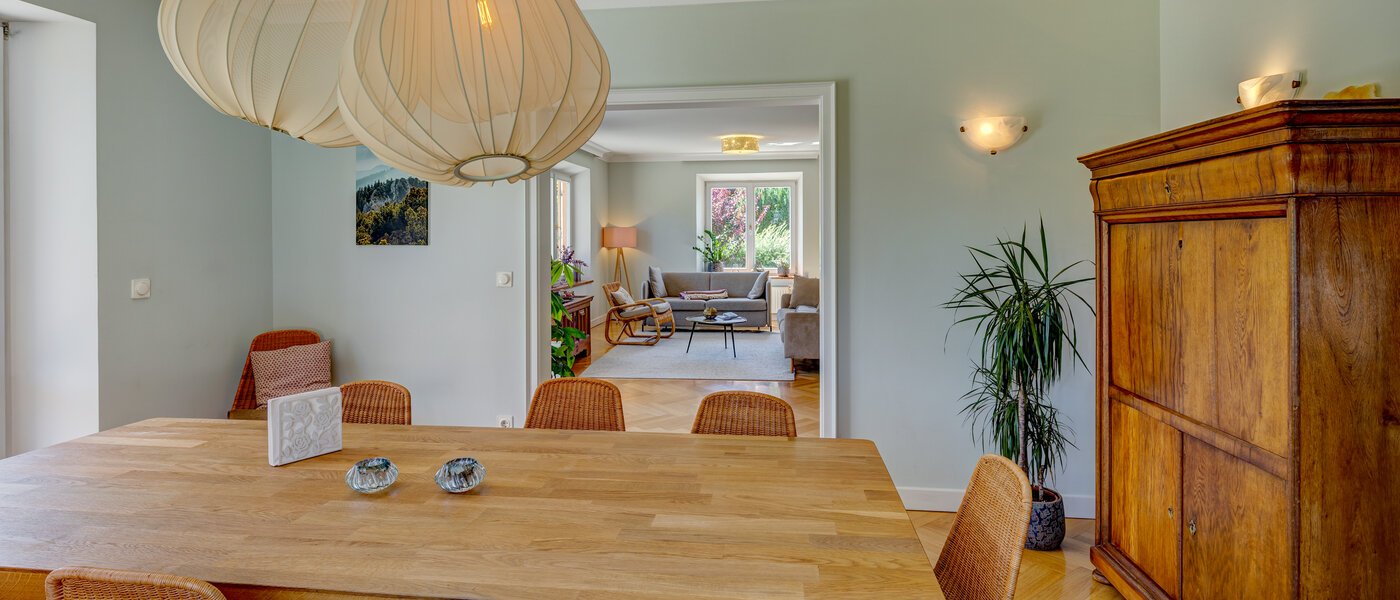 appartamento con giardino Schliersee 03 sala da pranzo 13576