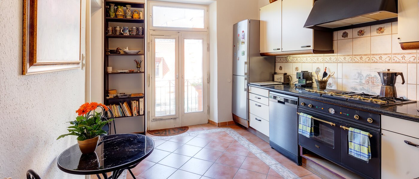 appartamento München Bogenhausen 01 cucina 13612