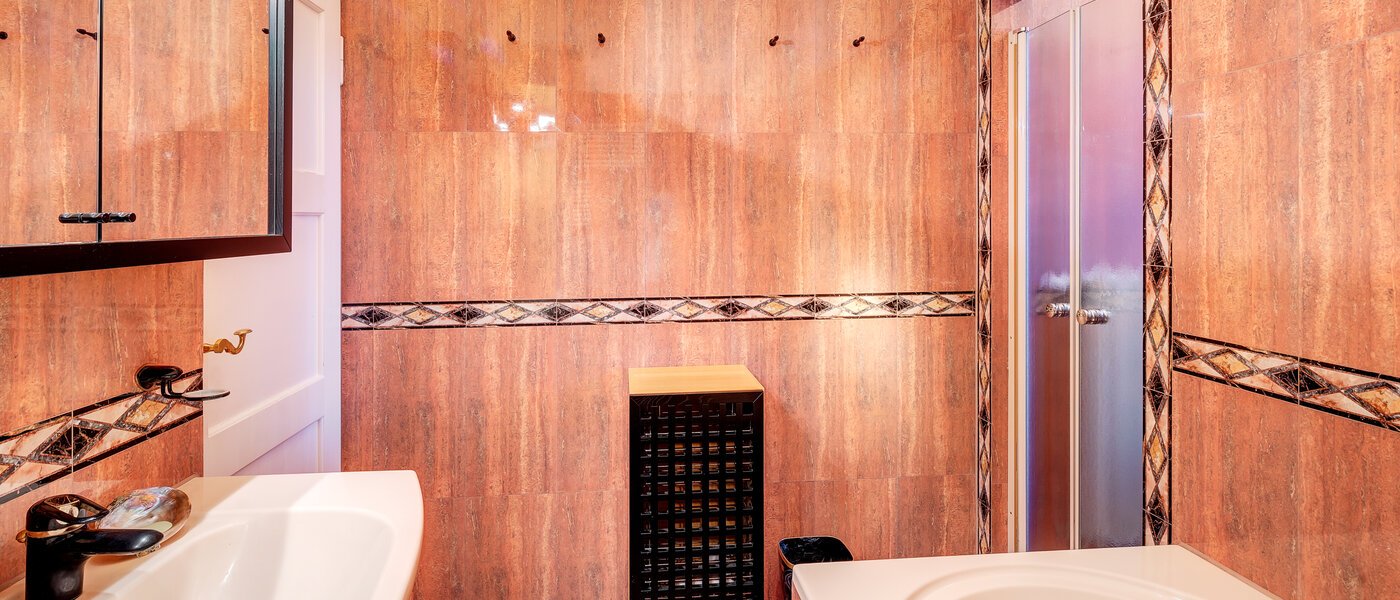 appartamento München Bogenhausen 03 bagno 13612