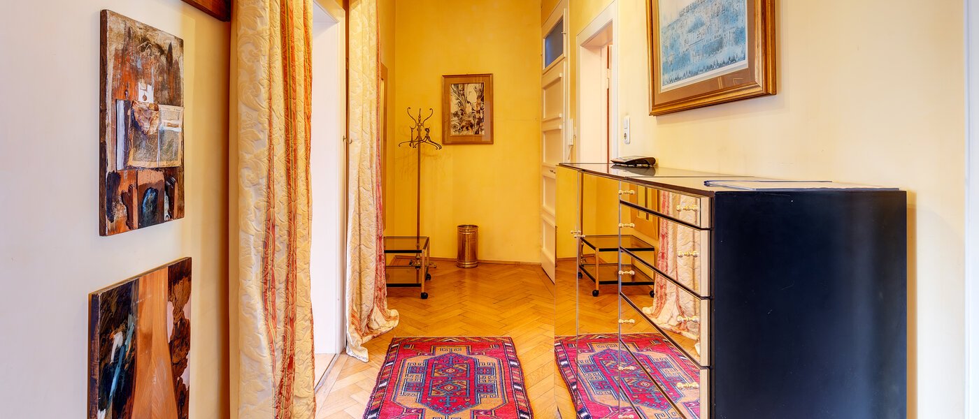 appartamento München Bogenhausen 01 ingresso/corridioio 13612