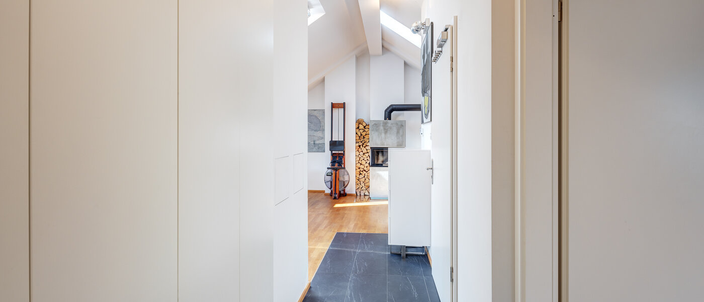 attico con terrazzo München Ramersdorf 01 ingresso/corridioio 13657