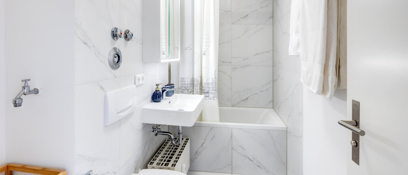 attico con terrazzo München Neuperlach 01 bagno 13658