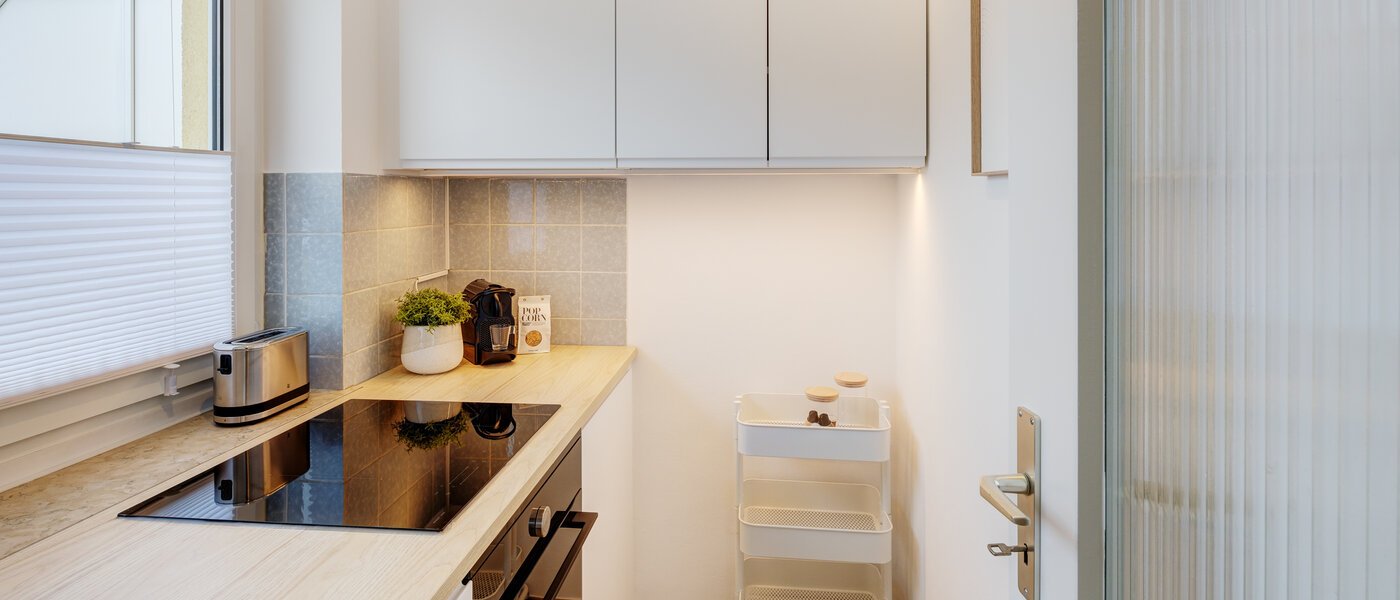 attico con terrazzo München Pasing 01 cucina 13685