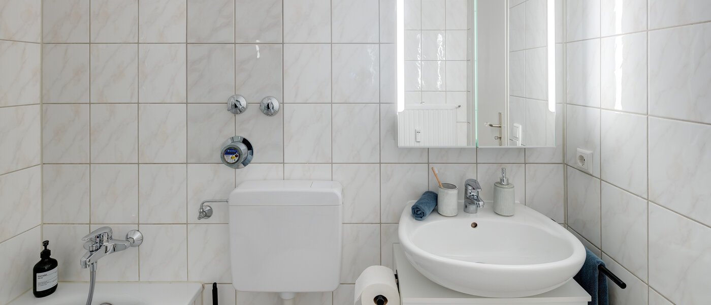 attico con terrazzo München Pasing 02 bagno 13685