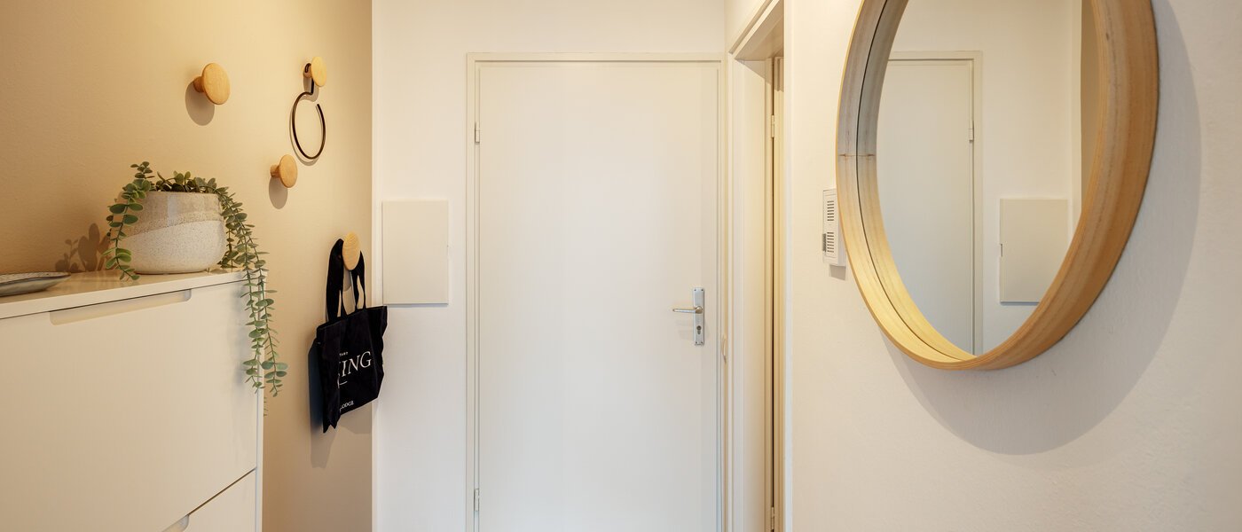 attico con terrazzo München Pasing 01 ingresso/corridioio 13685